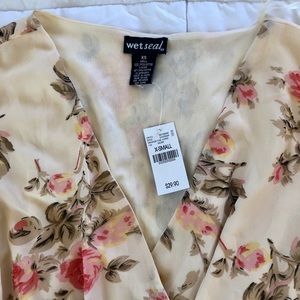 Wet Seal Dresses - Floral Romper Wet Seal Dresses - Floral Romper